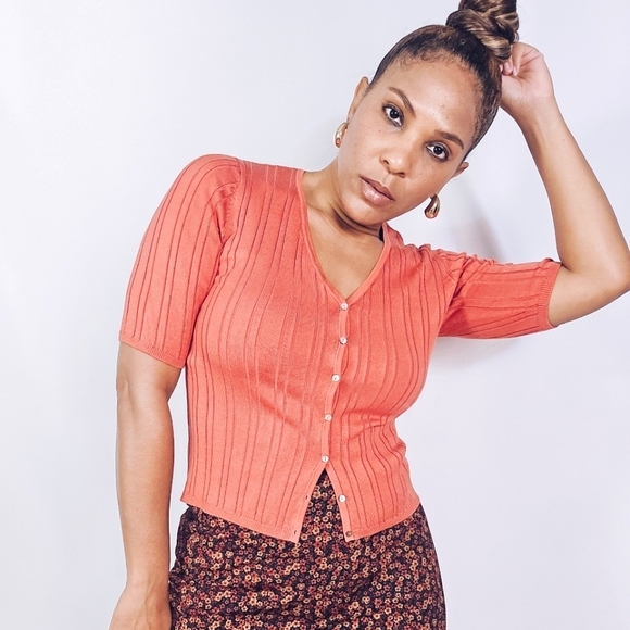 Ann Taylor Cardigan - Picture 1 of 7